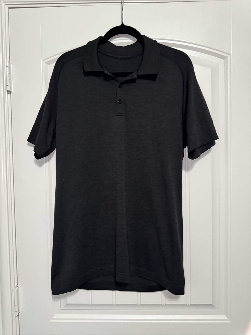 Lululemon Metal Vent Tech Polo in Deep Coal / Black